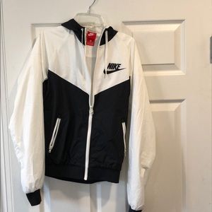 Nike wind breaker